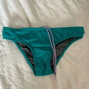 JOLYN Andy ocean bottoms M